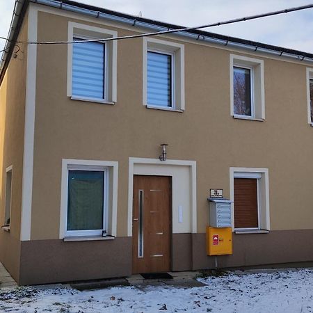 Appartamento Apartament "Jelen" Jelenia Góra Esterno foto